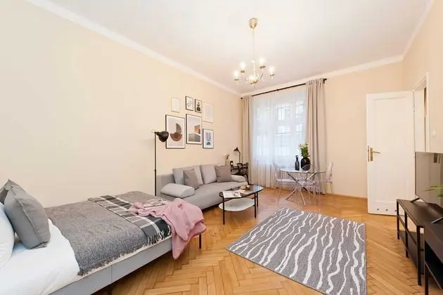 City Çatı Katı (Loft)