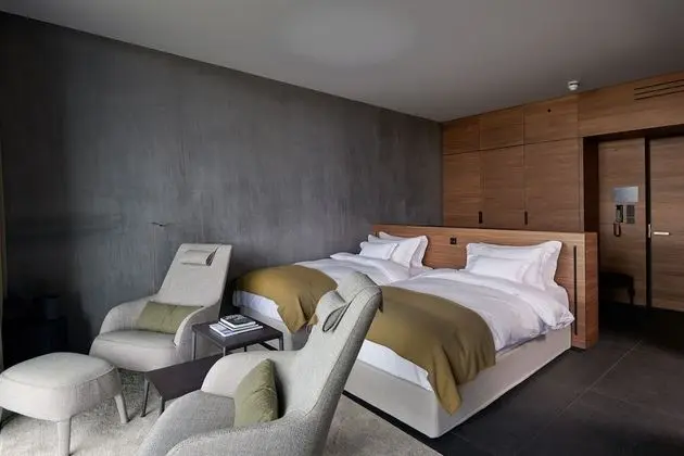 Moss Junior Suite Twin