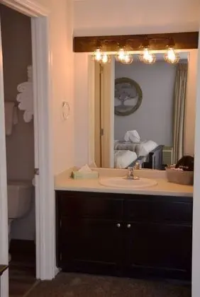 Lodge Suites, 2 Double Beds, Lake View