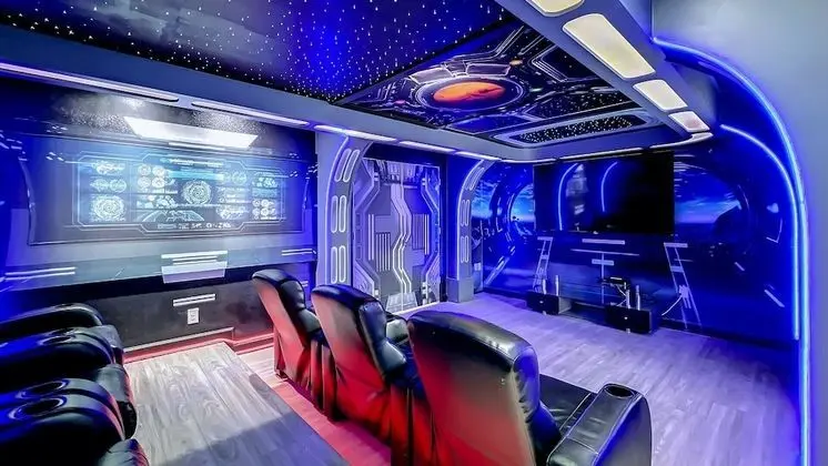 Ev, Kişiye Özel Havuzlu (8 Bedrooms - 1429TH)