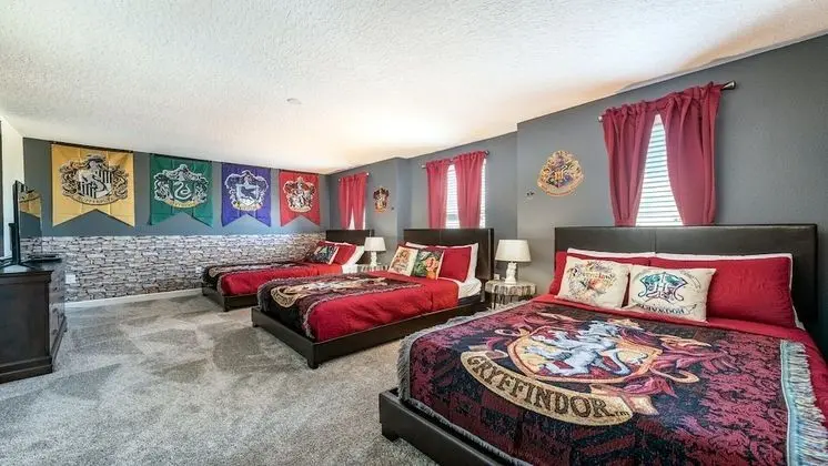 Ev, Kişiye Özel Havuzlu (9 Bedrooms - 8878CD (DRV))
