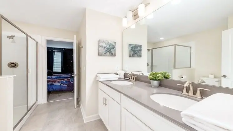 Ev, Kişiye Özel Havuzlu (9 Bedrooms - 8878CD (DRV))