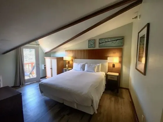 Deluxe Oda, 1 En Büyük (King) Boy Yatak, Balkon