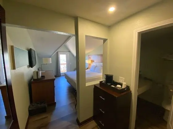 Deluxe Oda, 1 En Büyük (King) Boy Yatak, Balkon