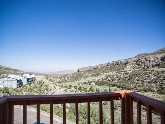 Deluxe Oda, 1 En Büyük (King) Boy Yatak, Balkon