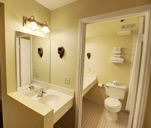 Deluxe Oda, 2 Büyük (Queen) Boy Yatak, Balkon