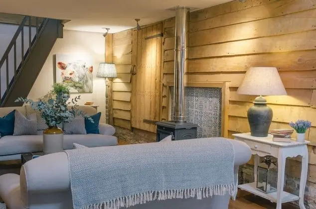 Exclusive Kır Evi, 2 Yatak Odası, 2 Banyolu, Avlu Manzaralı