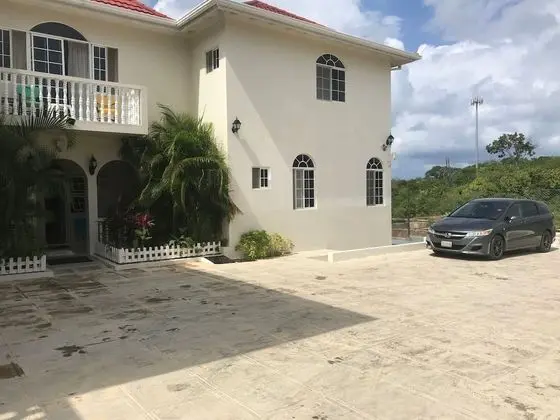Deluxe Süit, Banyolu/Duşlu, Köşe (AC fee not included in rate)