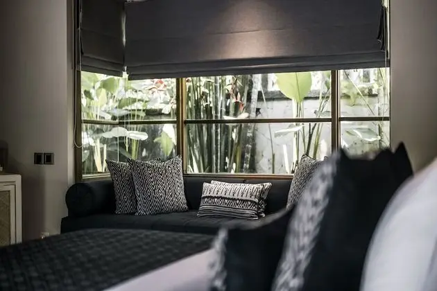 One Bedroom Retreat Luxe