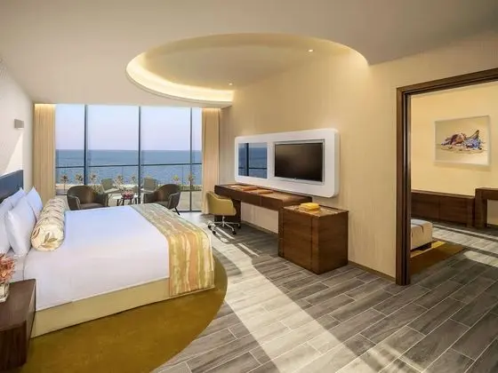 Premium Oda, Business Dinlenme Salonu Kullanımı, Kısmi Deniz Manzaralı (Beach Access)