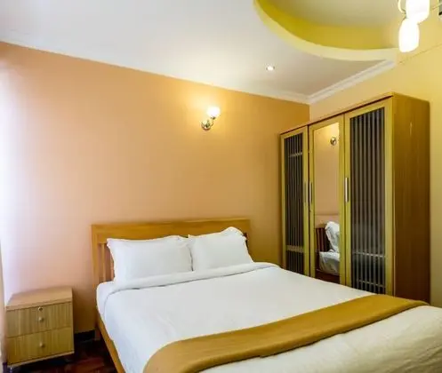 Standard Apart Daire, 2 Yatak Odası, Mutfak, Şehir Manzaralı