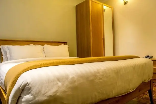 Standard Apart Daire, 2 Yatak Odası, Mutfak, Şehir Manzaralı