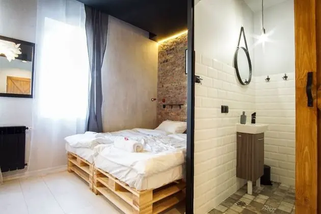Deluxe Apart Daire, Birden Çok Yatak