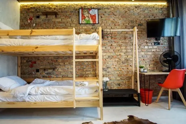 Deluxe Apart Daire, Birden Çok Yatak