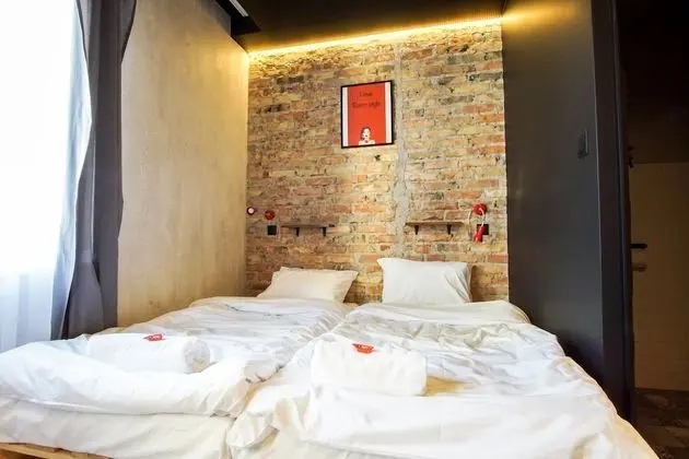 Deluxe Apart Daire, Birden Çok Yatak