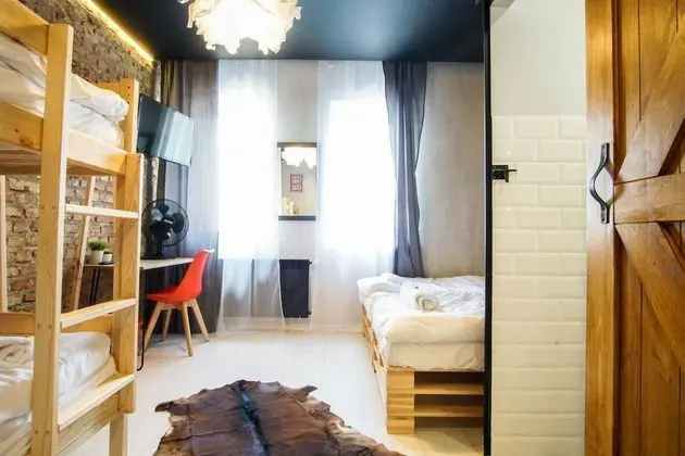 Deluxe Apart Daire, Birden Çok Yatak