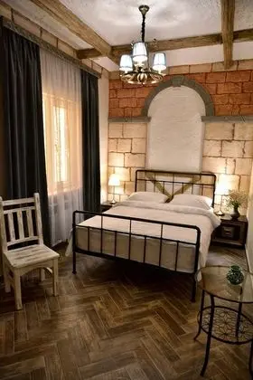 Deluxe Tek Büyük Yataklı Oda, Bahçe Manzaralı