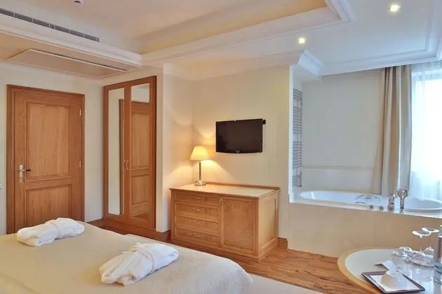 Dubleks, 2 Yatak Odası, Balkon, Nehir Manzaralı