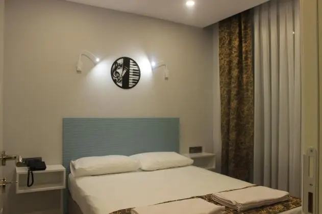 Deluxe Aile Suiti,    , Fransız Balkonlu