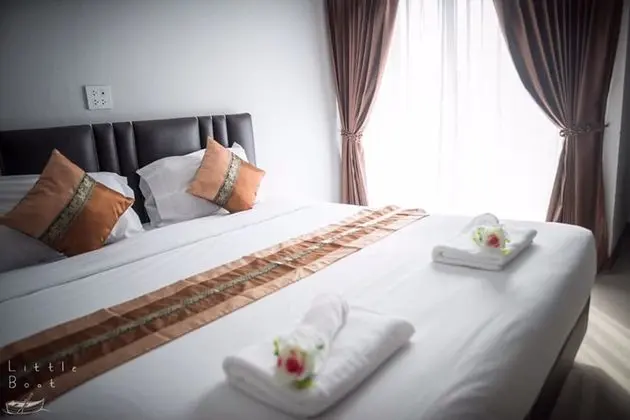 King Room with Balcony (Room No.1)