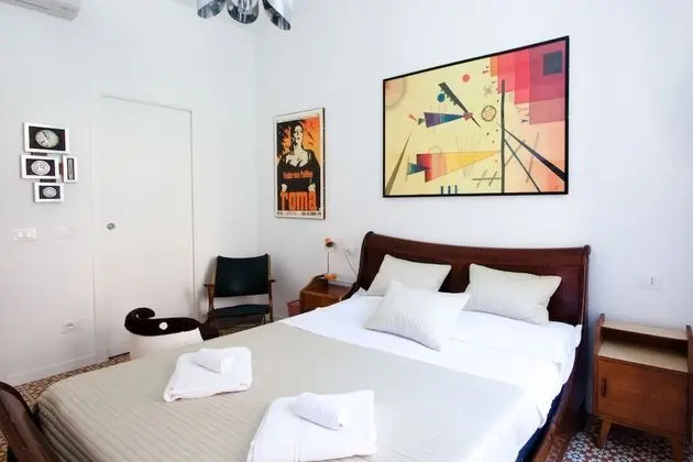 Tek Büyük Yataklı Oda