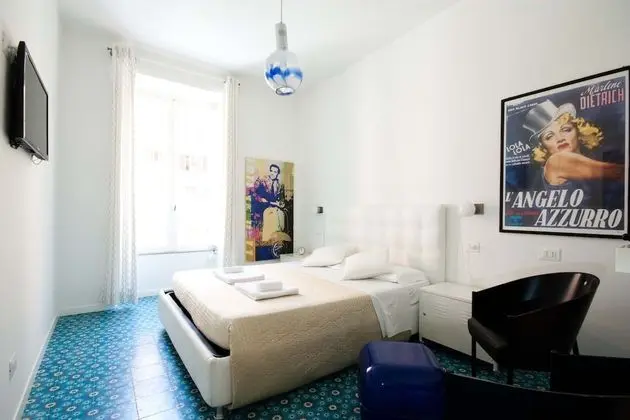 Tek Büyük Yataklı Oda