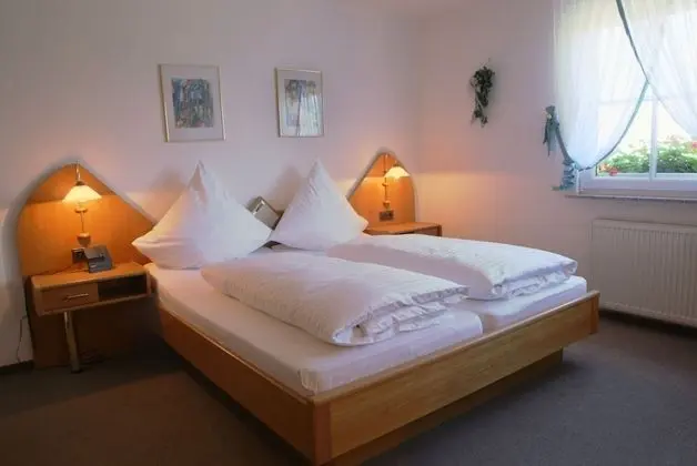 Standard Tek Büyük veya İki Ayrı Yataklı Oda