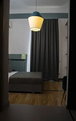 Deluxe Tek Büyük Yataklı Oda (con balcone)
