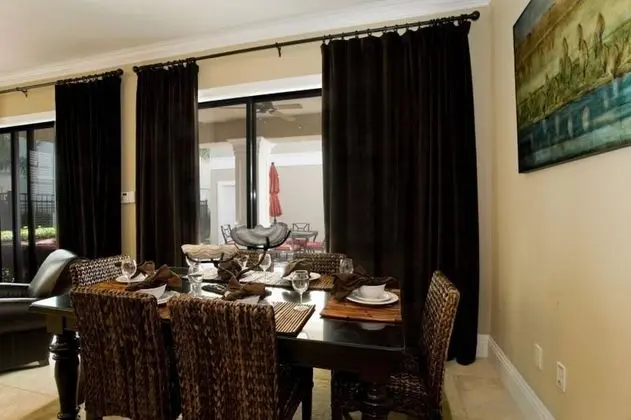 Daire, 4 Yatak Odası (4.5 Bathroom - 7822)