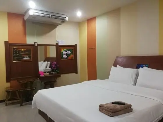 Standard Tek Büyük Yataklı Oda