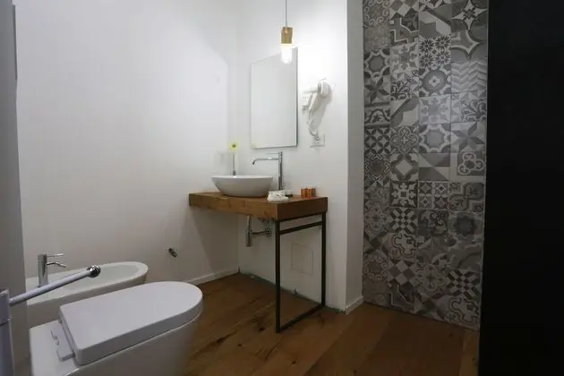 Comfort Tek Büyük Yataklı Oda, Banyolu/Duşlu, Şehir Manzaralı