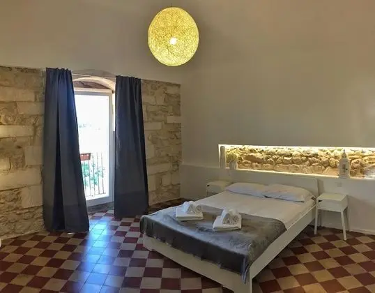 Deluxe Tek Büyük Yataklı Oda, Banyolu/Duşlu