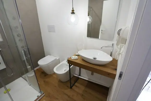 Honeymoon Tek Büyük Yataklı Oda, Sıcak Su Havuzu, Avlu Manzaralı