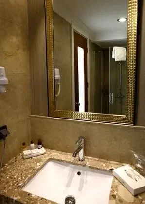 Standart Oda, Şehir Manzaralı