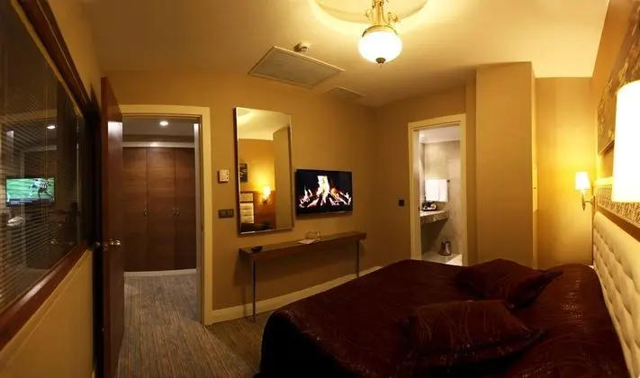Standart Oda, Şehir Manzaralı