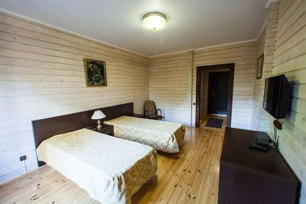 Tek Büyük veya İki Ayrı Yataklı Oda (Large)