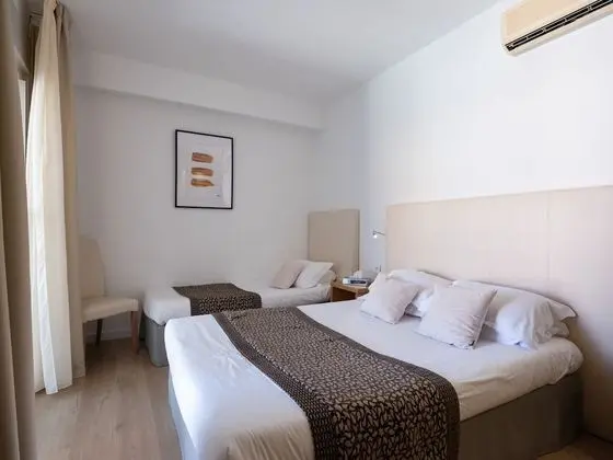 Üç Kişilik Oda (XL)
