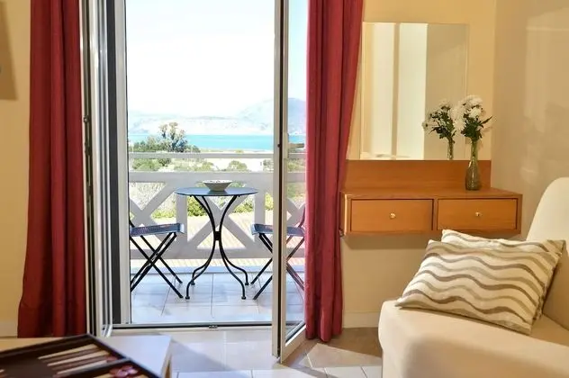 Stüdyo, Deniz Manzaralı