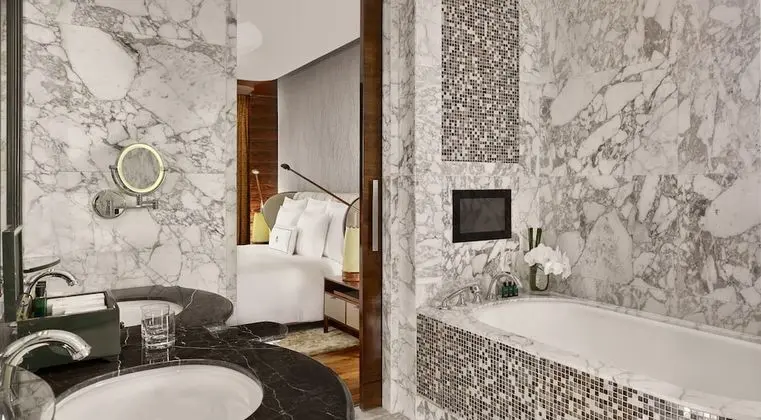 Executive Süit, Business Dinlenme Salonu Kullanımı, Şehir Manzaralı