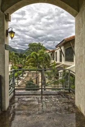 Deluxe Balcony Room