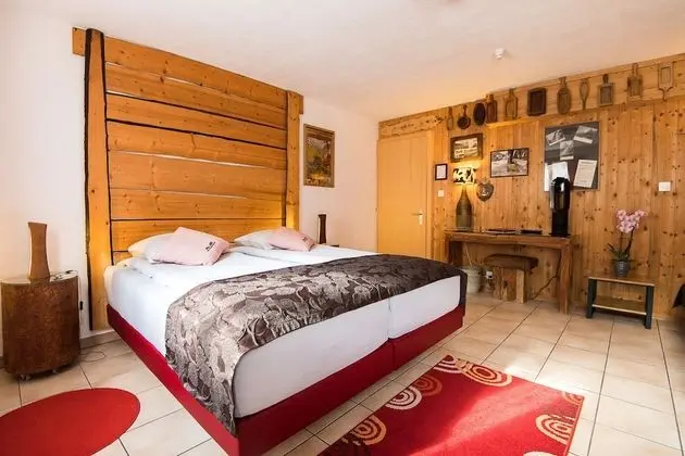 Standard Tek Büyük veya İki Ayrı Yataklı Oda, Özel Banyo