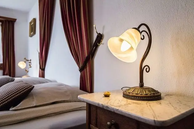 Standard Tek Büyük veya İki Ayrı Yataklı Oda, Özel Banyo