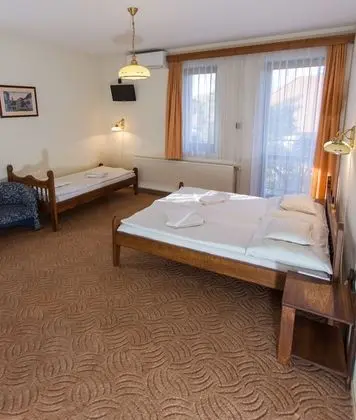 Standard Üç Kişilik Oda
