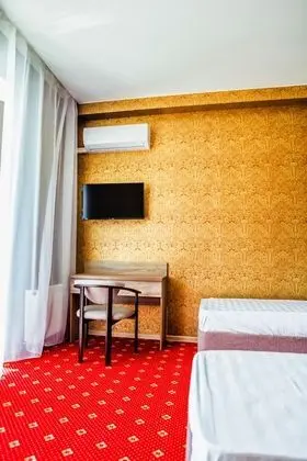 Standard Tek Büyük Yataklı Oda, 1 Çift Kişilik veya 2 Tek Kişilik Yatak, Balkon, Nehir Manzaralı