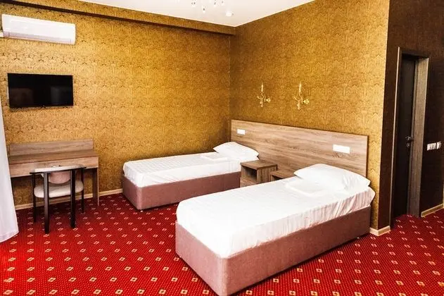 Standard Tek Büyük Yataklı Oda, 1 Çift Kişilik veya 2 Tek Kişilik Yatak, Balkon, Nehir Manzaralı