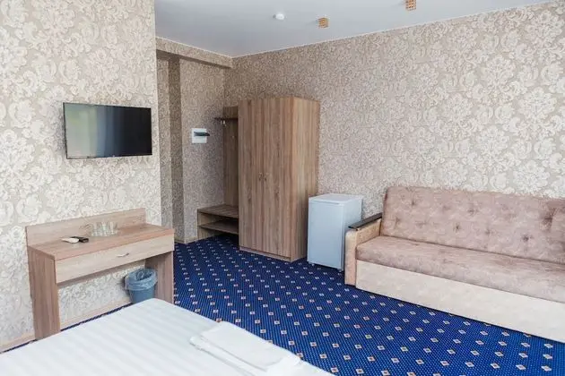 Standard Tek Büyük Yataklı Oda, 1 Çift Kişilik veya 2 Tek Kişilik Yatak, Balkon, Nehir Manzaralı
