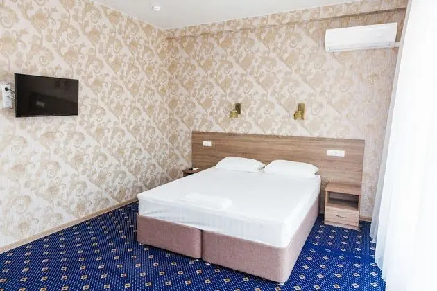 Standard Tek Büyük Yataklı Oda, 1 Çift Kişilik veya 2 Tek Kişilik Yatak, Balkon, Nehir Manzaralı