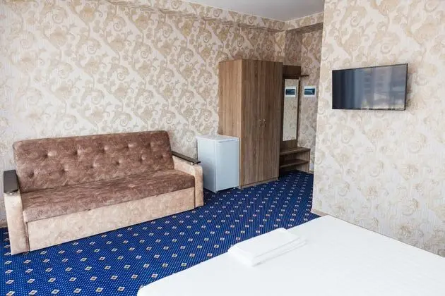 Standard Tek Büyük Yataklı Oda, 1 Çift Kişilik veya 2 Tek Kişilik Yatak, Balkon, Nehir Manzaralı