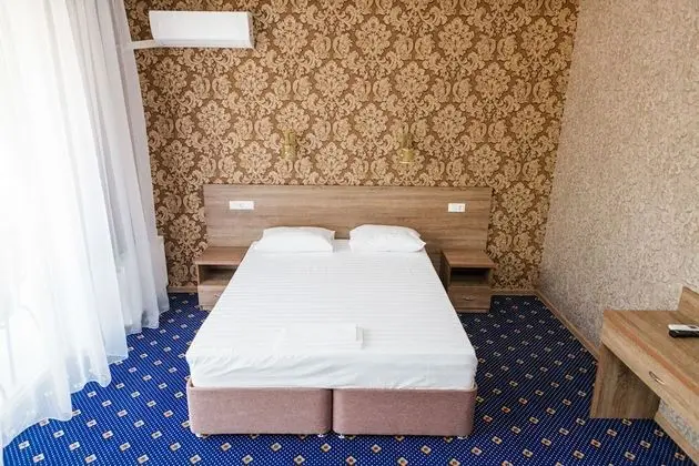 Standard Tek Büyük Yataklı Oda, 1 Çift Kişilik veya 2 Tek Kişilik Yatak, Balkon, Nehir Manzaralı