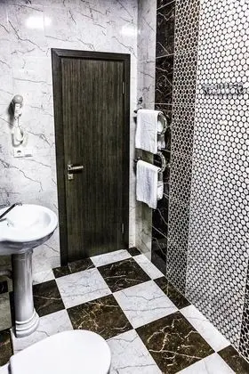 Standard Tek Büyük Yataklı Oda, 1 Çift Kişilik veya 2 Tek Kişilik Yatak, Balkon, Nehir Manzaralı
